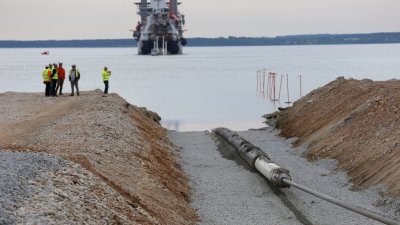 77 километровият газопровод Balticconnector който минава по дъното на Финския залив