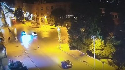 79-годишен е водачът, блъснал пешеходец във Велико Търново