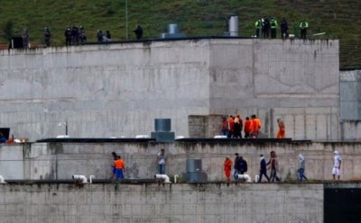 Шестима убити при безредици в затвор в Еквадор