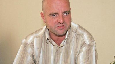 Пернишкият прокурор Бисер Михайлов: Никога през живота си не съм удрял жена си