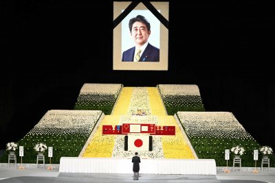 Японското правителство ще поиска разпускането на Църквата на обединението известна