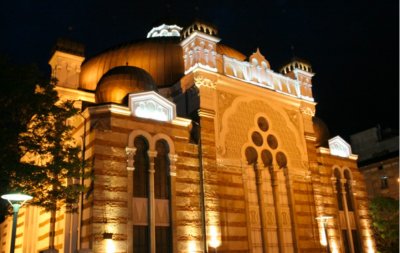 Радев и Сарафов отиват на молитва за мир в софийската синагога