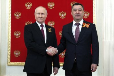 Путин пристигна в Киргизстан на първото си посещение в чужбина за тази година