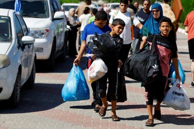Израел: 600 хиляди са напуснали северната част на Газа