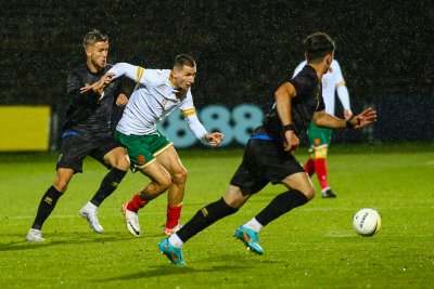 Младежкият национален отбор по футбол на България завърши 1 1 срещу