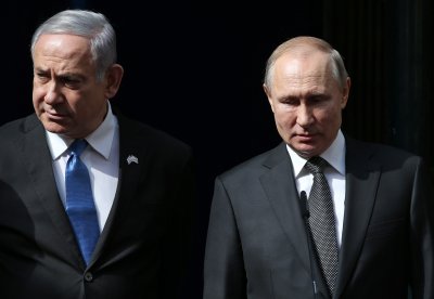 Руският президент Владимир Путин и израелският премиер Бенямин Нетаняху проведоха телефонен разговор в понеделник