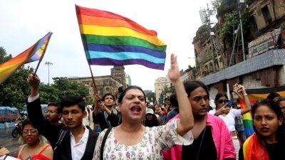 Върховният съд на Индия отказа днес да узакони еднополовите бракове
