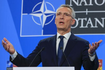 НАТО: Изявленията на Русия за ядрено оръжие са опасни и безотговорни 