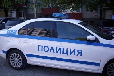 Момче се самоуби след скок от блок в София