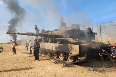 Израел удари „терористична клетка“ в Ливан