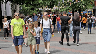 Днес ще бъде още по ветровито с умерен в източните райони