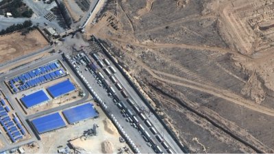 Отвориха пункта между Египет и Газа за камиони с хуманитарна помощ