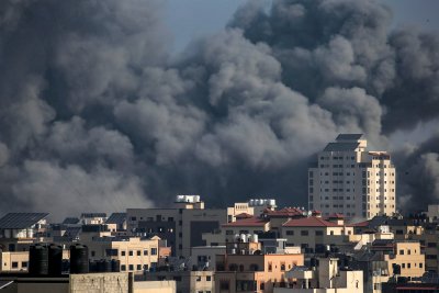 Израел е атакувал 320 цели в Ивицата Газа за денонощие