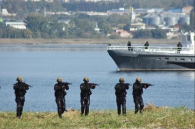 Край Варна се провежда международното военно учение Бриз Овладяване на