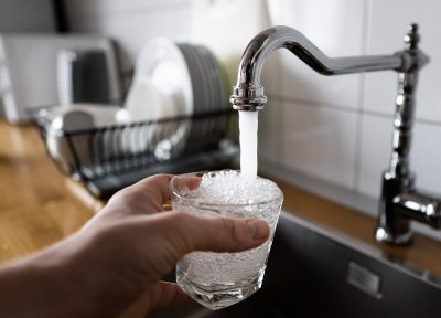 В 10 селища в област Монтана водата не е годна за пиене