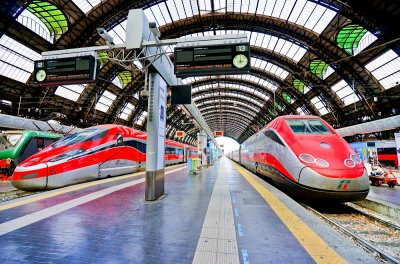 В Италия започна общонационална 24 часова стачка Тя ще засегне железопътния фериботния въздушния и