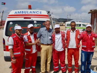 Медици от Международния комитет на Червения кръст са влезли в Газа за