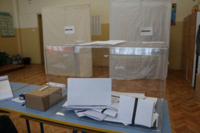 Сложен казус лиши избирателите в 6 съставни села от севлиевското