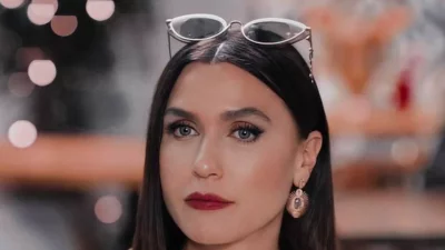 Красивата Ендер Челеби от хитовия турски сериал Опасно изкушение идва