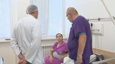 Проверяват две болници заради родилката с тежки усложнения след секцио