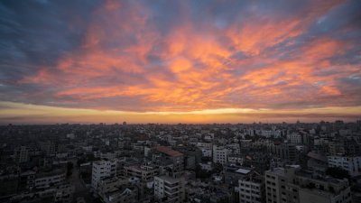 Телефонните и интернет връзки бяха частично възстановени в Ивицата Газа в