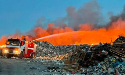 Пожар избухна на сметище в Кърджали