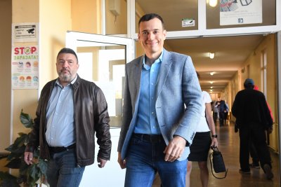 Алфа Рисърч: Васил Терзиев води битката за София с 42,1% 