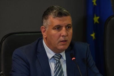 Министърът на регионалното развитие Андрей Цеков влезе при главния прокурор