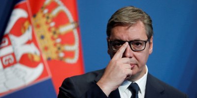 Вучич свика извънредни парламентарни избори в Сърбия