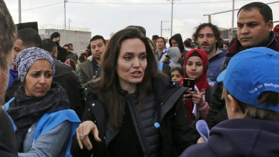 Американската актриса и бивш посланик на добра воля на ООН Анджелина