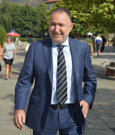 Емил Кабаиванов от местна коалиция СДС ГЕРБ печели изборите за кмет