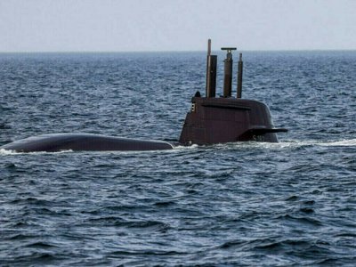 Новата руска атомна подводница Император Александър III  извърши успешно тестово изстрелване