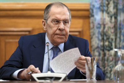 Министърът на външните работи на Русия Сергей Лавров е помолил