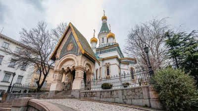 Руската църква отваря в петък а в неделя ще е