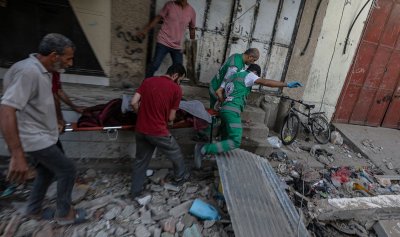Украински и канадски граждани биват евакуирани от ивицата Газа на
