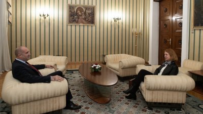 Президентът Румен Радев прие днес на Дондуков 2 Йорданка Фандъкова