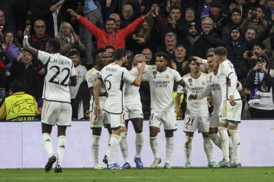 Реал Мадрид продължи перфектната си серия в Шампионската лига и победи