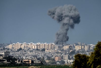 Израел удари къщата на лидера на "Хамас" в Газа