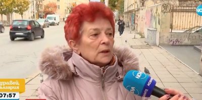 Жена пострада, след като вратата на тролей затисна ръката ѝ 