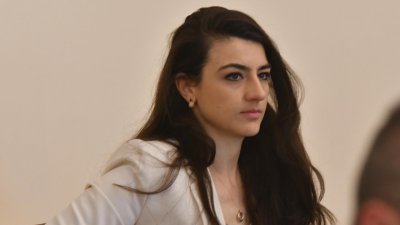 Лена Бориславова нападна ГЕРБ: Основната им цел е да блокират всичко