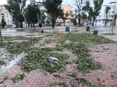Обявеното бедствено положение във община Варна остава в сила заради