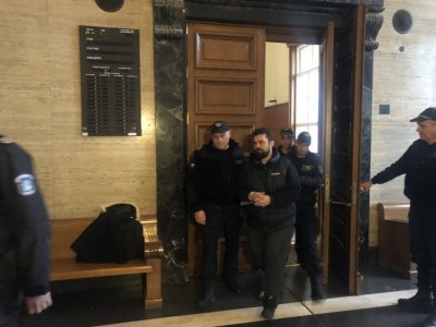 Софийският градски съд остави в ареста задържания словенски граждани свързан