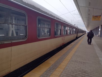 Инцидент с бързия влак от София за Варна е станал тази