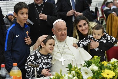 Папа Франциск днес се срещна поотделно с роднини на израелски заложници