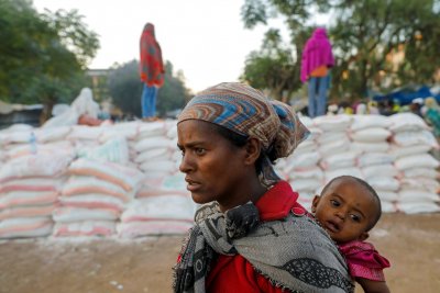 Масов глад уби най малко 50 души в Етиопия предаде Би