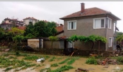 Всеки трети българин разчита на държавата да му помогне при бедствие