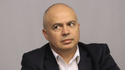 Свиленски коментира скандалите в парламента и кои партии подкрепят сглобката