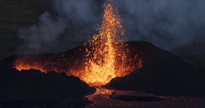 Етна – един от най активните и високи вулкани в