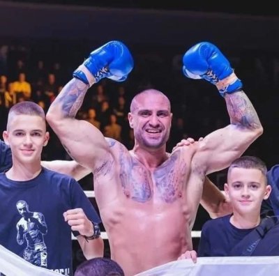 Здравенякът Марчо Марков горд: Големият му син стана балкански шампион по кикбокс