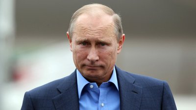 Руският президент Владимир Путин призова руските жени да имат осем